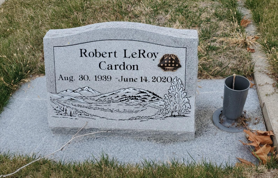 Robert LeRoy Cardon grave marker