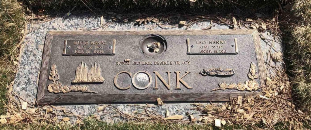 Maxine and Leo Conk grave marker