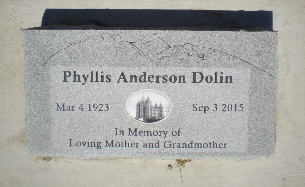 Phyllis Anderson Dolin grave marker