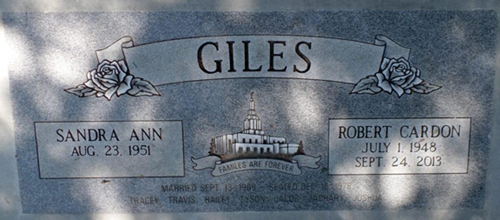 Robert Cardon Giles grave marker