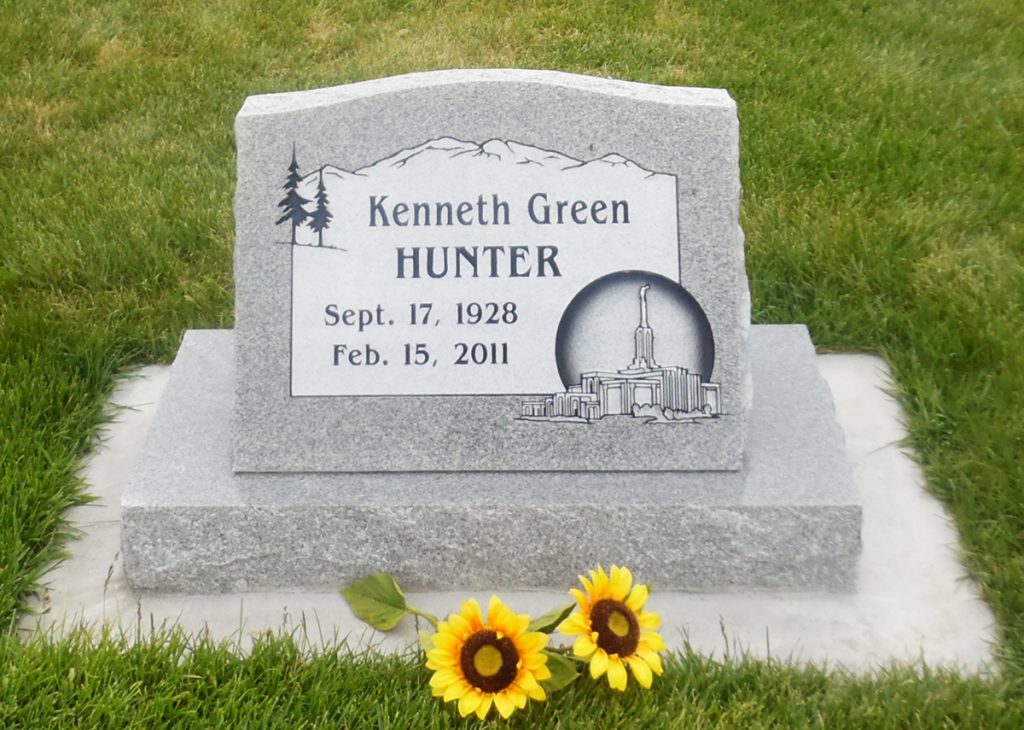 Kenneth Green Hunter grave marker