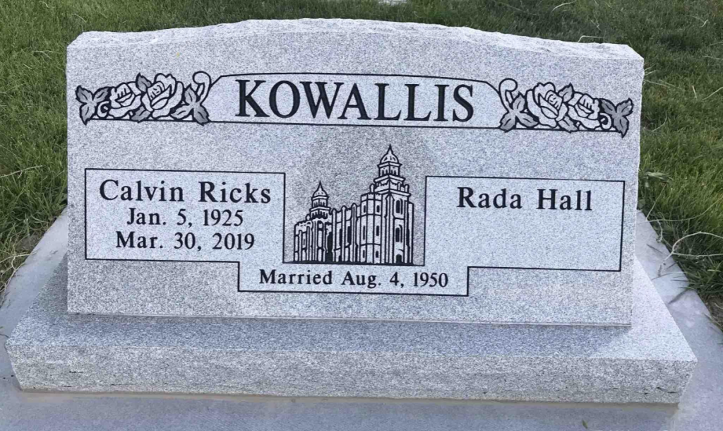 Calvin R and Rada H Kowallis grave marker