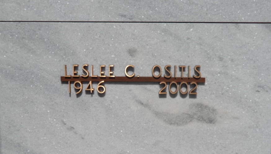 Grave Marker of LesLee Faye Cardon Ositis