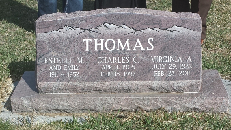 Grave marker for Charles, Estelle and Virginia Thomas