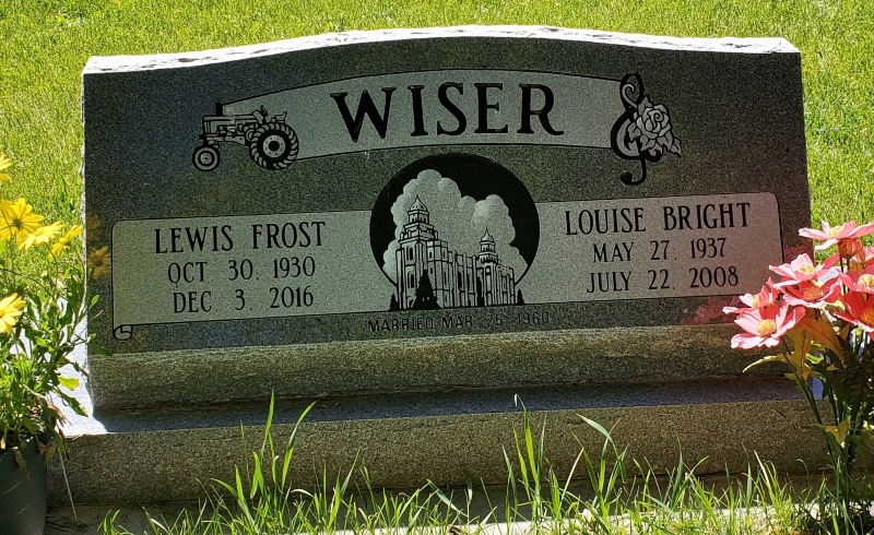 Graver marker for Lewis Frost and Louise Bright Wiser