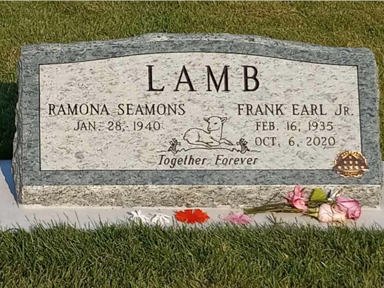 Grave marker of Frank Earl Lamb Jr.