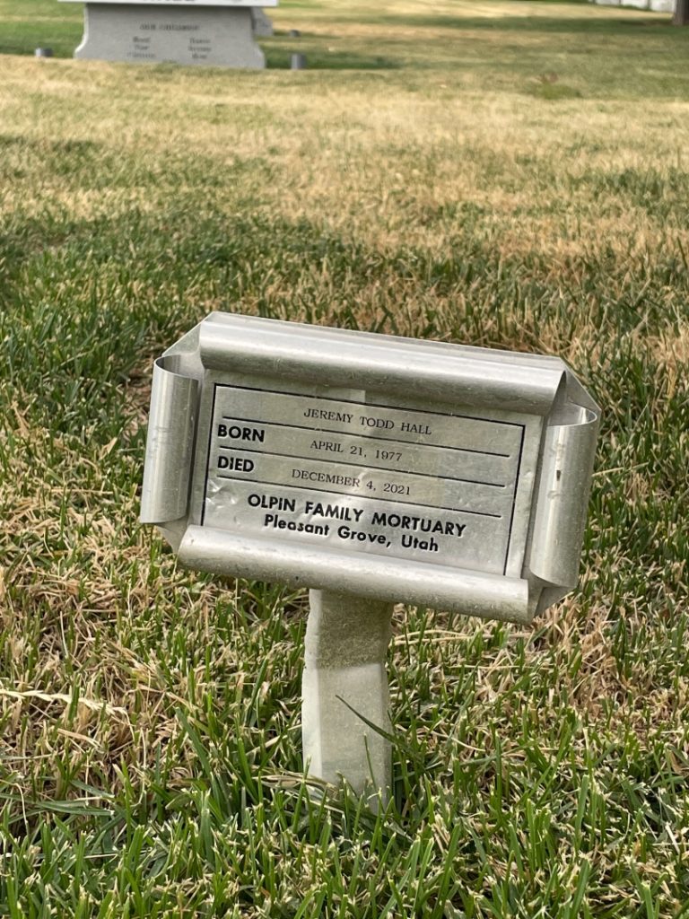 Temporary grave marker for Jeremy Todd Hall