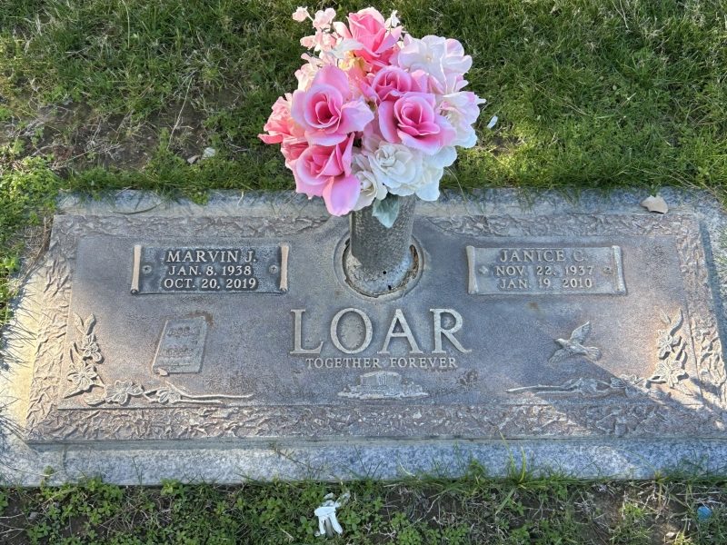 Marvin and Janice Loar grave marker