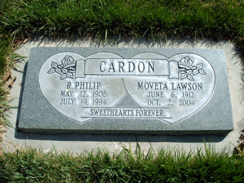 Grave marker for Robert Philip and Moveta Lawson Cardon