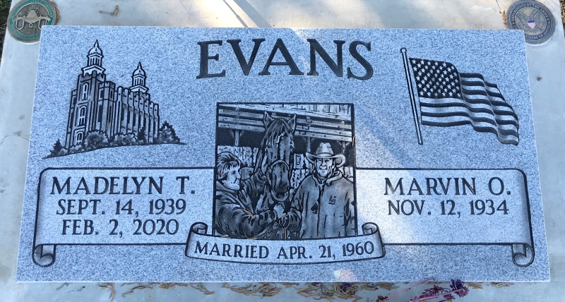 Grave marker of Marvin and Madelyn Evans