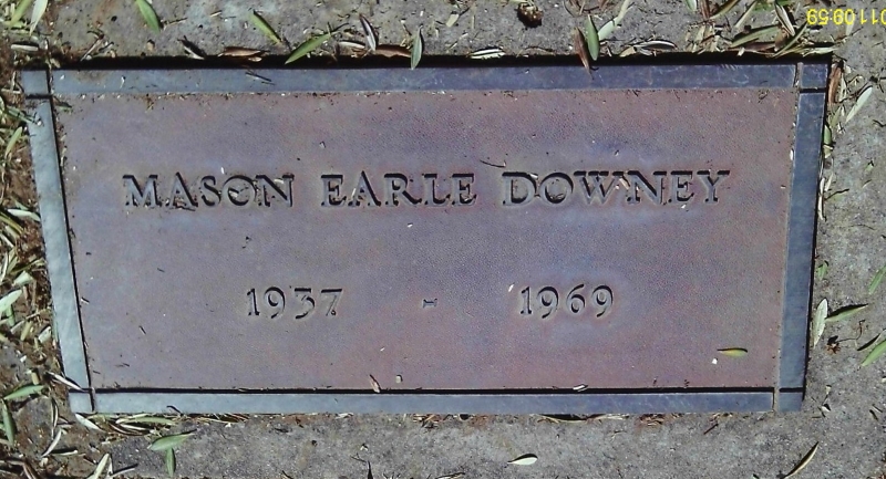 Grave marker of Mason Earle Downey