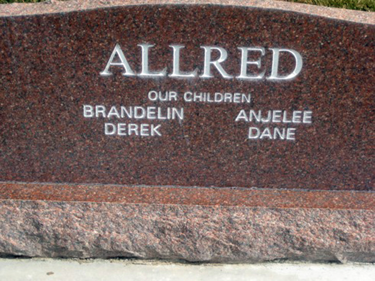 Children listed on back of grave marker