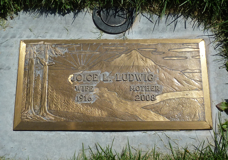 Joice LaVern Cardon Ludwig grave marker