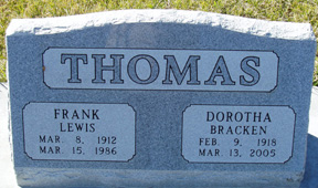 Grave marker for Frank Lewis and Dorotha Bracken Thomas