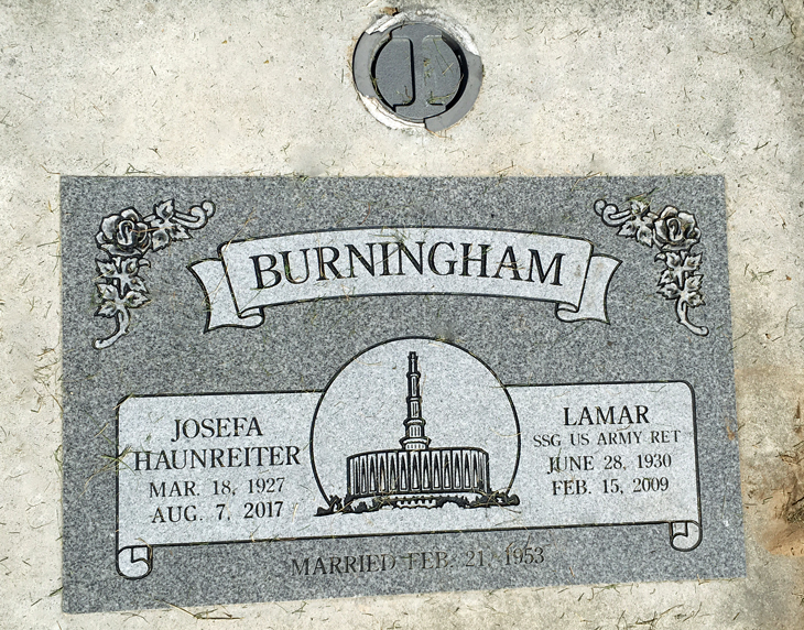Grave Marker for Josefa and Lamar Burningham