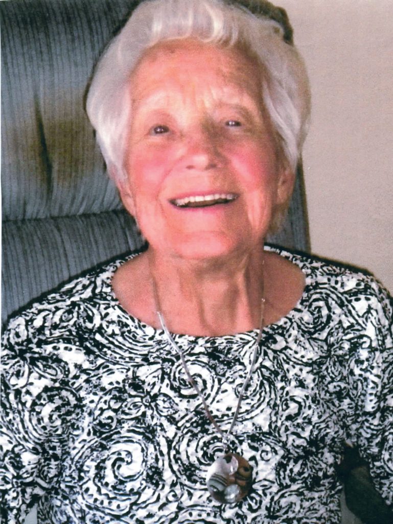 Obituary Photo of Inez Larson Candiello