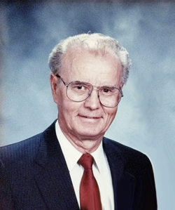 Photo of Lyle Hent Hilton